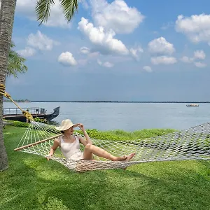 Semesteranläggning (resort) Kumarakom Lake Resort, Kumarakom