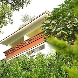 ** Resort Misty Valley Resorts India