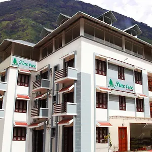 Hotel Pine Tree